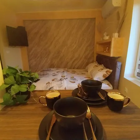 Royal Lux Apartment