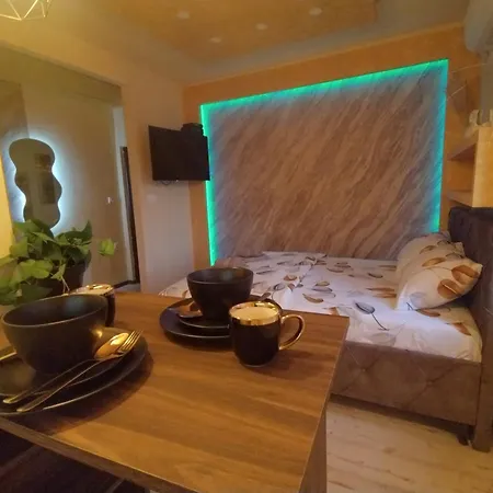 Royal Lux Apartment Kula